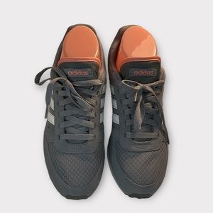 Adidas NEO CITY Racer Women’s. Size 6.5 Gray/Coral/White